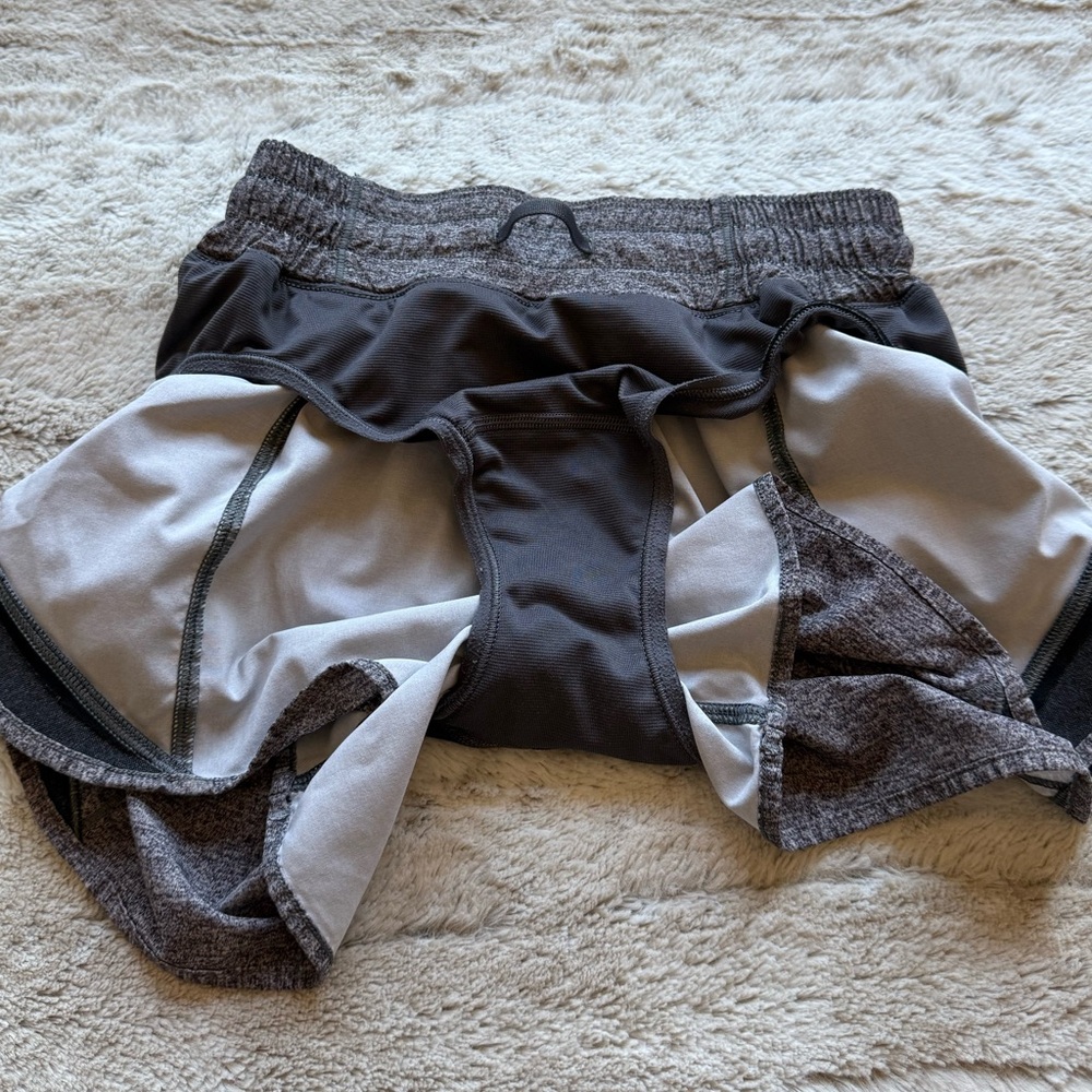 Lululemon Hotty Hot Short II *Long 4" Heather Lux Multi Black /Heathered Black - Picture 7 of 15